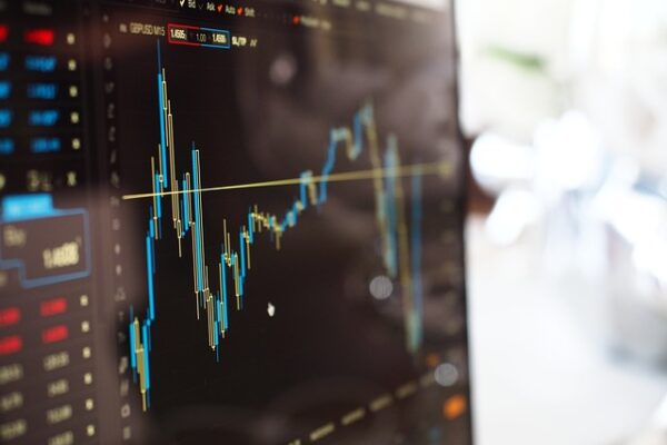 Understanding Cryptocurrency Market Trends for Smarter Investments